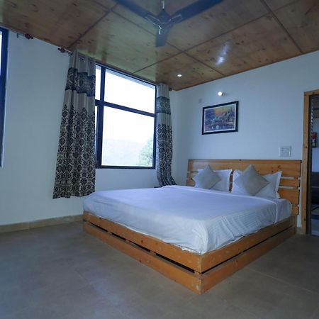 Cozy Heavenn 2Bhk I Kasauli I Mountain View 93O68I282O Exterior foto